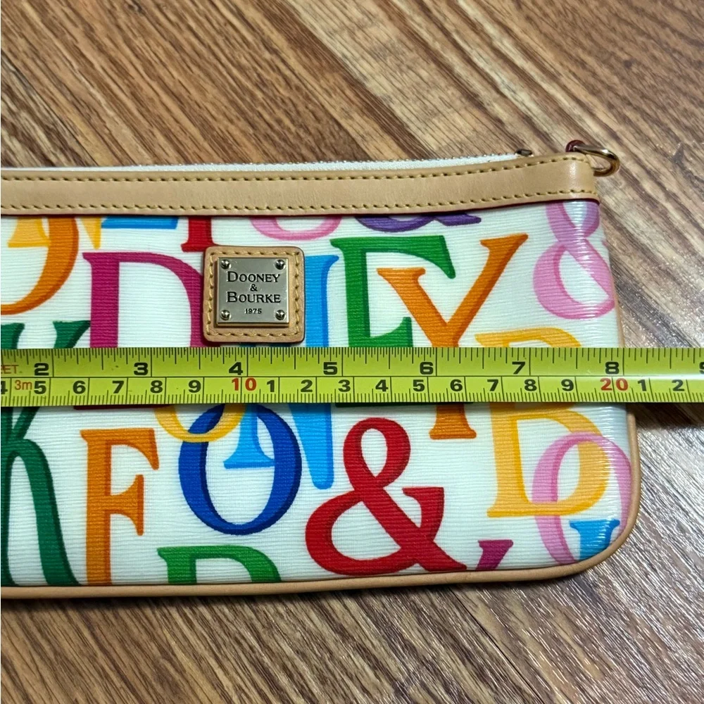 DOONEY & BOURKE RETRO GRAFICA LARGE SLIM WRISTLET - Picture 13 of 14